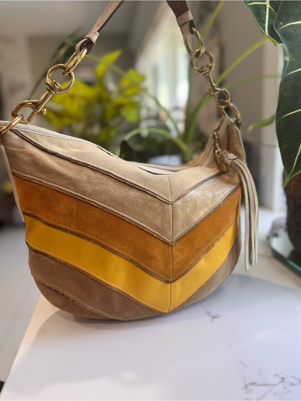 Coach 🌞 Chevron Hobo Vintage Suede & Leather